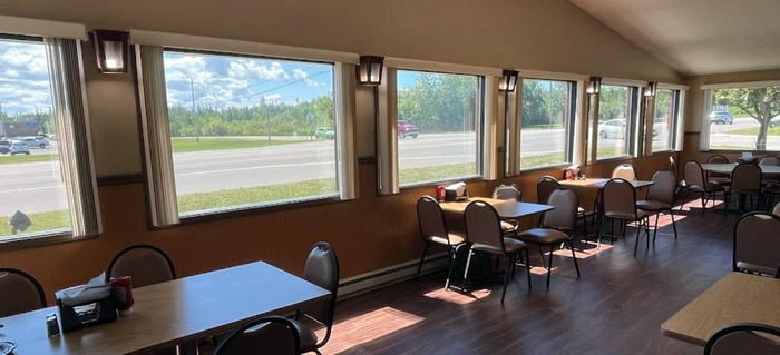 Mackinaw Pastie & Cookie Co (Flame Restaurant) - Web Listing (newer photo)